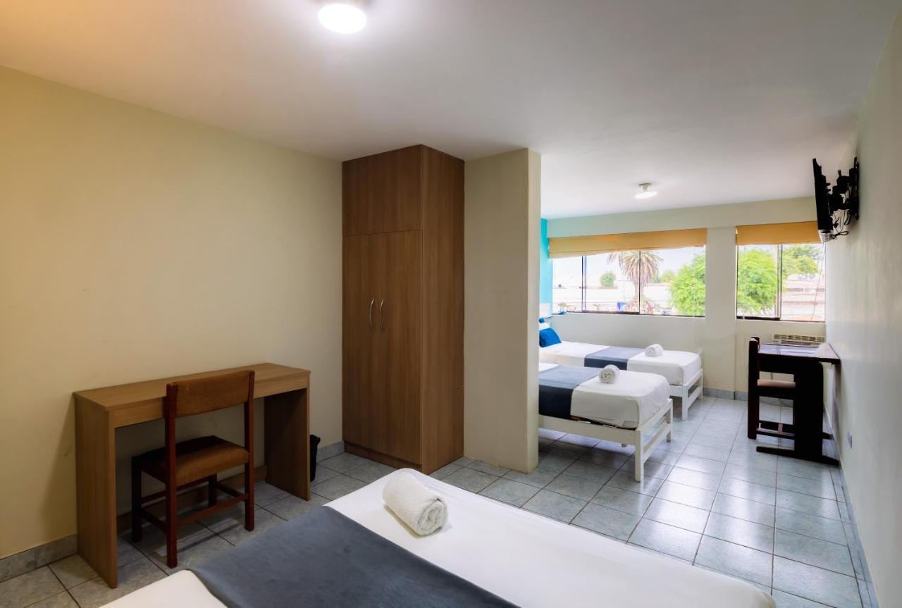 Hotel Country Trujillo Encalada Extérieur photo